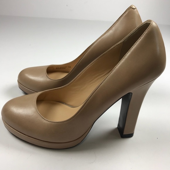 almond toe block heel pump